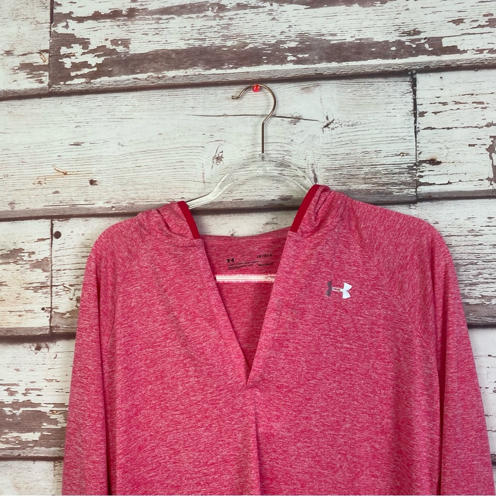 Under Armour Lightweight Pullover Top - image 3